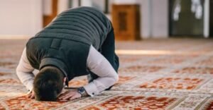 قيام الليل: ثماره وفضله وكيفية أداءه