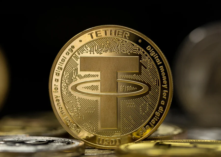 دليل شامل لتداول العملات الرقمية المستقرة بأمان في 2026